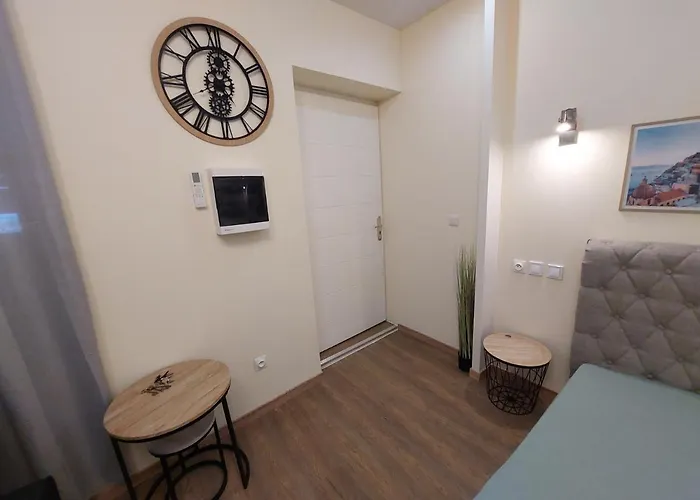 25m2 Rez De Chaussee, Ground Floor Lägenhet Épernay